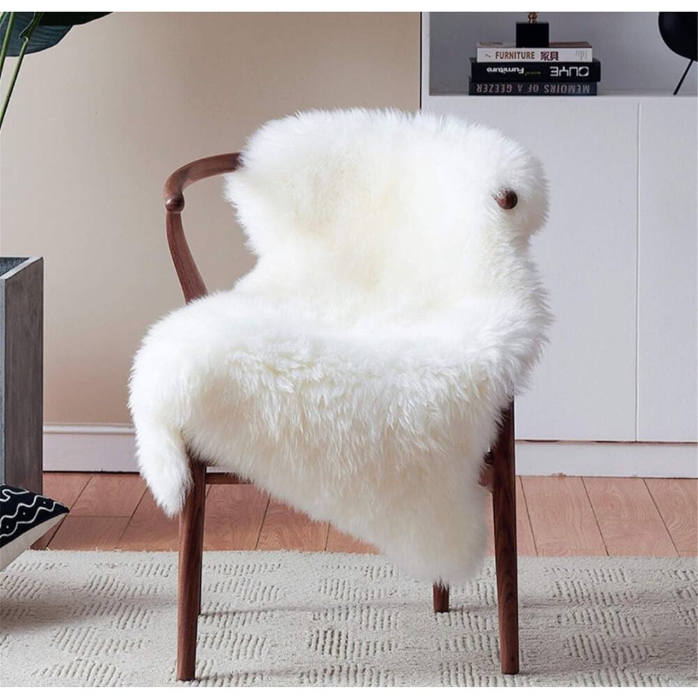 Ultra Soft 2x3 Faux Fur Rug – Premium Fluffy Area Rug for Bedroom & Living Room